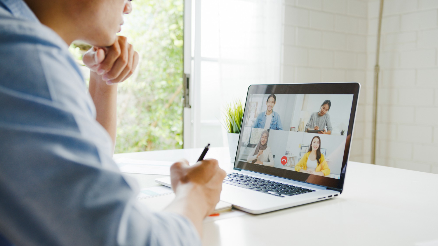 Tương tác với học viên online