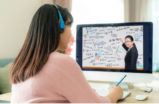 tiềm năng của bán khóa học online